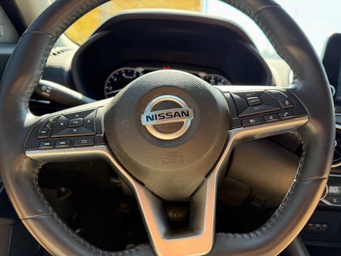Used 2020 Nissan Sentra SV FWD image 16