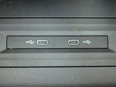 Used 2022 Volkswagen Atlas SE image 31