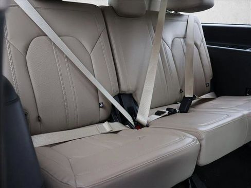 Used 2022 Ford Expedition Max Limited AWD/4WD image 17