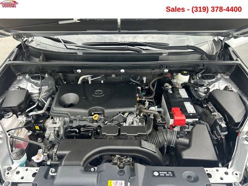 Used 2021 Toyota RAV4 XLE w/ Convenience Package AWD/4WD image 20