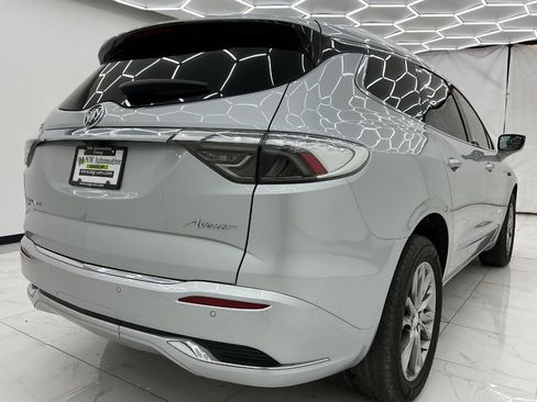 Used 2022 Buick Enclave Avenir w/ Trailering Package, 5000 lbs. AWD/4WD image 8