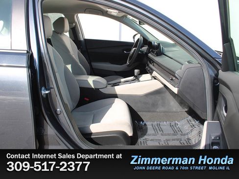 Certified 2025 Honda Accord LX image 18