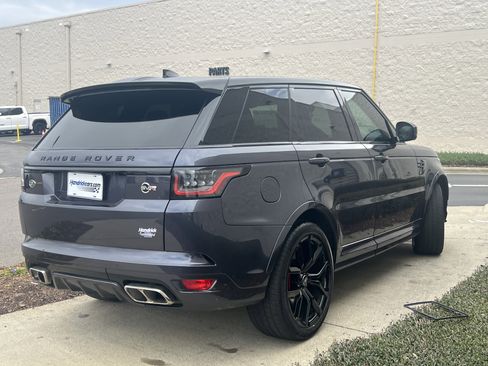 Used 2021 Land Rover Range Rover Sport SVR AWD/4WD image 10