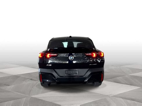 Used 2025 BMW X2 xDrive28i AWD/4WD image 7
