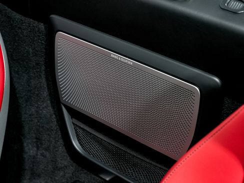 Used 2012 Mercedes-Benz SLS AMG Roadster image 18