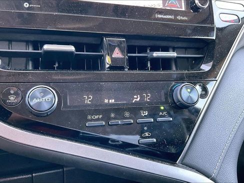 Used 2024 Toyota Camry XSE FWD image 30