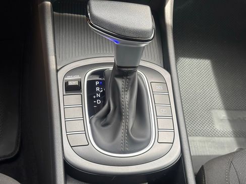 Certified 2026 Hyundai Kona SE FWD image 33