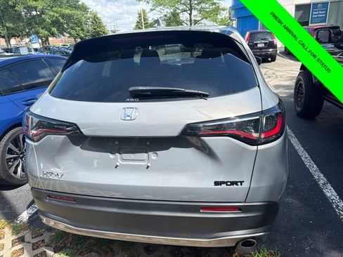 Used 2023 Honda HR-V Sport image 8