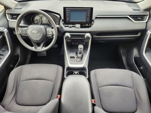 Used 2019 Toyota RAV4 LE w/ Carpet Mat Package image 13