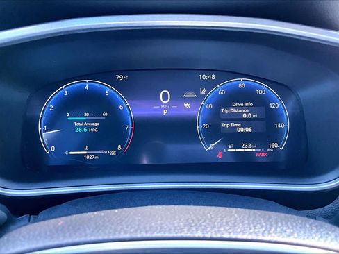 Used 2026 Toyota Corolla Cross XLE image 23