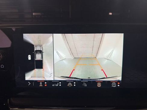 Used 2024 GMC Sierra 2500 AT4 w/ AT4 Preferred Package image 21