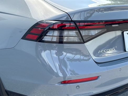 Used 2024 Honda Accord Touring image 15