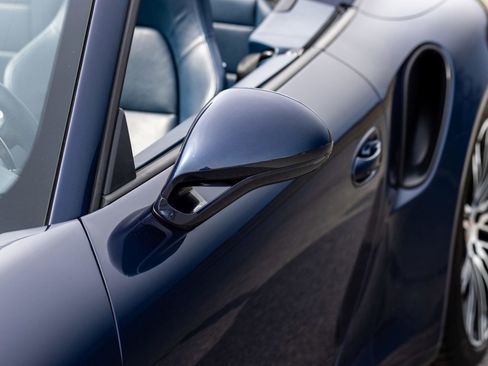 Used 2015 Porsche 911 Turbo image 16