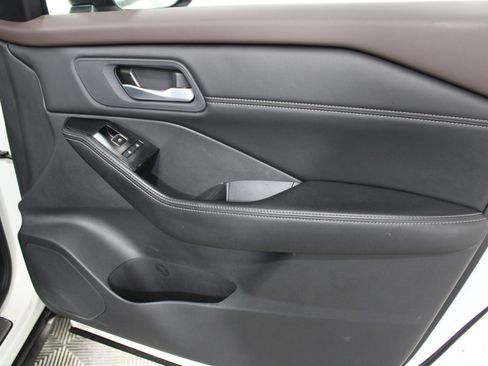 Used 2023 Nissan Rogue SL w/ SL Premium Package FWD image 25