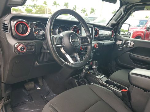 Used 2020 Jeep Gladiator Sport w/ Quick Order Package 24S AWD/4WD image 9