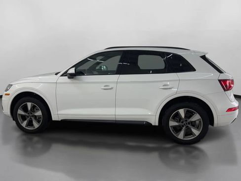 Used 2020 Audi Q5 2.0T Premium w/ Titanium Sport Package AWD/4WD image 5