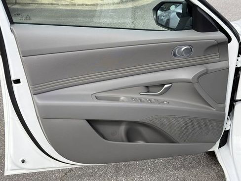 New 2026 Hyundai Elantra Sport image 10