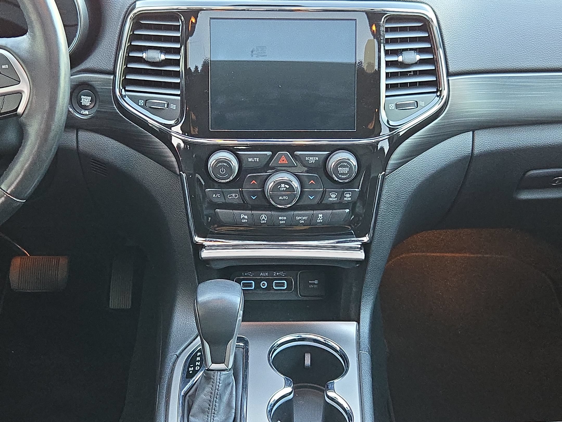 Used 2021 Jeep Grand Cherokee Laredo X RWD image 16