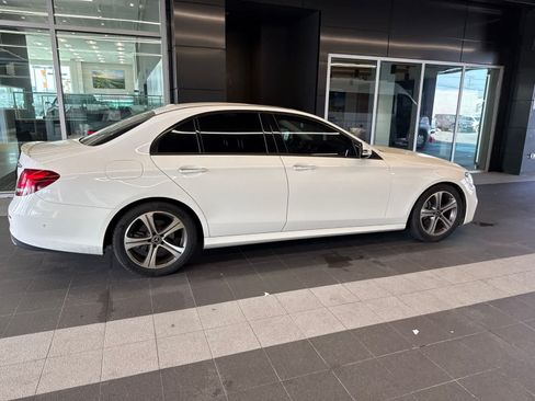 Used 2018 Mercedes-Benz E 300 image 12