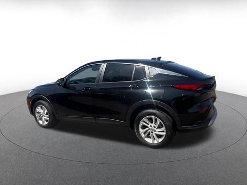 Used 2025 Buick Envista Preferred image 10