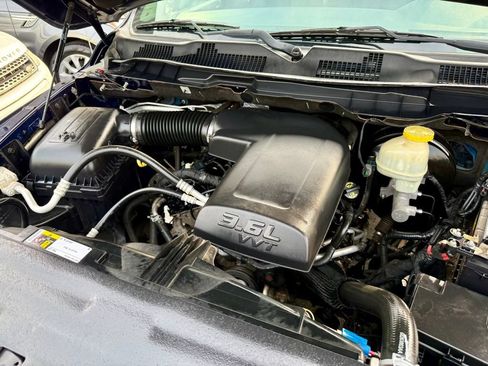 Used 2017 RAM 1500 Express RWD image 6