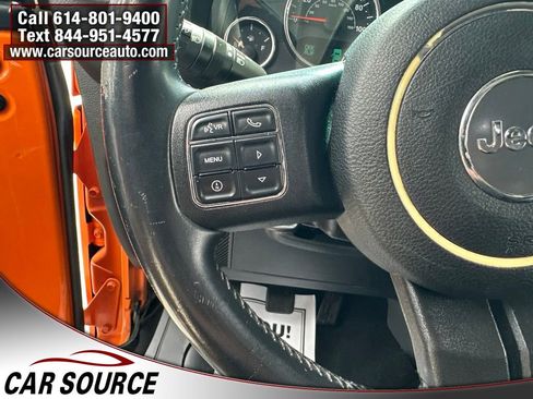 Used 2012 Jeep Wrangler Unlimited Sport w/ Connectivity Group AWD/4WD image 10