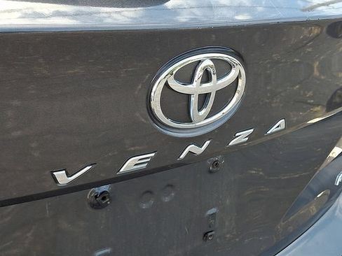 Used 2010 Toyota Venza AWD image 4