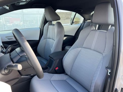 New 2026 Toyota Corolla SE image 11