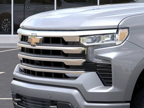 New 2026 Chevrolet Silverado 1500 High Country w/ High Country Premium Package AWD/4WD image 14