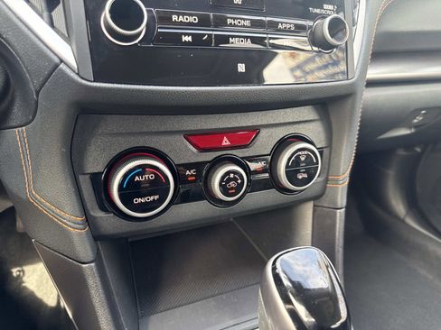 Used 2023 Subaru Crosstrek 2.5i Limited w/ Moonroof Package image 22