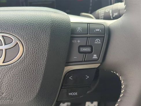 New 2026 Toyota Camry SE FWD image 20