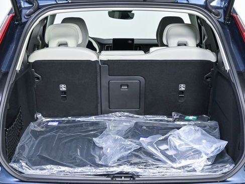 New 2026 Volvo XC60 B5 Ultra w/ Protection Package Premier AWD/4WD image 30