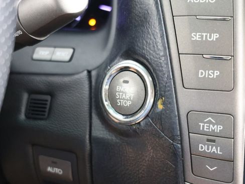 Used 2010 Lexus LS 460 RWD image 18