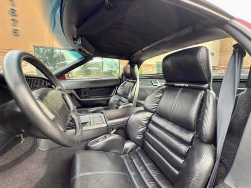 Used 1990 Chevrolet Corvette Coupe image 61