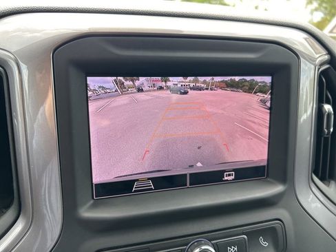 Used 2023 Chevrolet Silverado 1500 Custom image 33