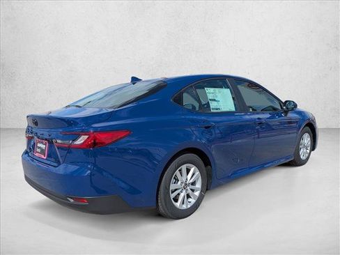 New 2026 Toyota Camry LE w/ Convenience Package FWD image 2