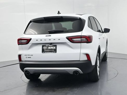 Used 2025 Ford Escape Active FWD image 7