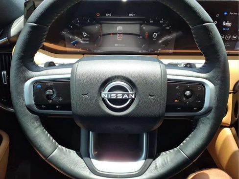 Used 2025 Nissan Armada SL w/ Captain's Chari Seat Package RWD image 15