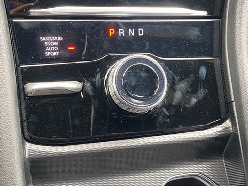 New 2025 Jeep Grand Cherokee Limited w/ Luxury Tech Group II image 26