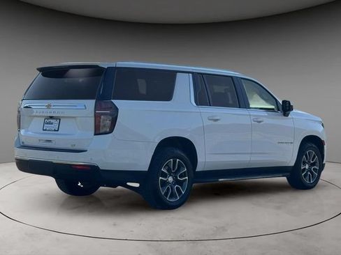 Used 2021 Chevrolet Suburban LT AWD/4WD image 5