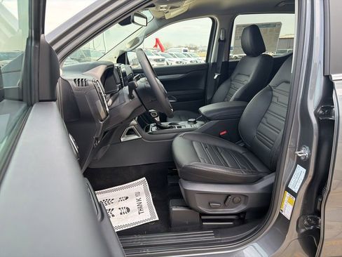 New 2026 Ford Ranger Lariat w/ FX4 Off-Road Package image 14