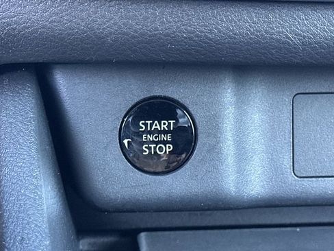 Certified 2025 Nissan Rogue S image 6