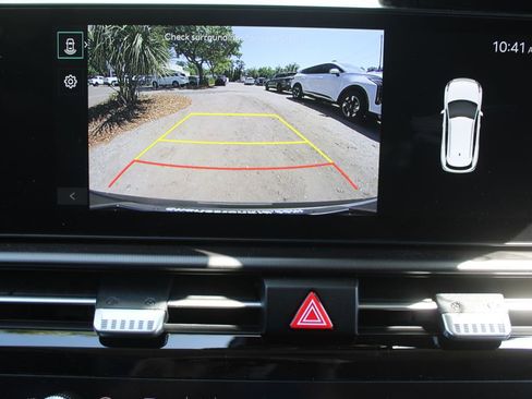 New 2026 Kia Sportage EX FWD image 47