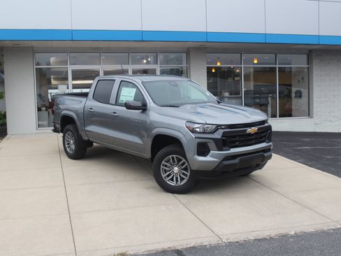 New 2026 Chevrolet Colorado LT w/ Advanced Trailering Package AWD/4WD image 2