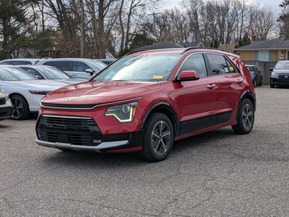 Certified 2023 Kia Niro SX