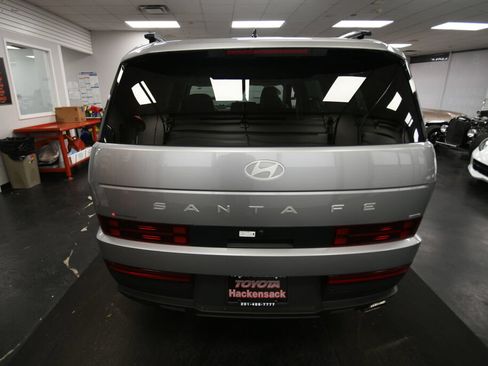 Used 2026 Hyundai Santa Fe SEL AWD/4WD image 7