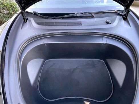 Used 2018 Tesla Model 3 Mid Range image 29