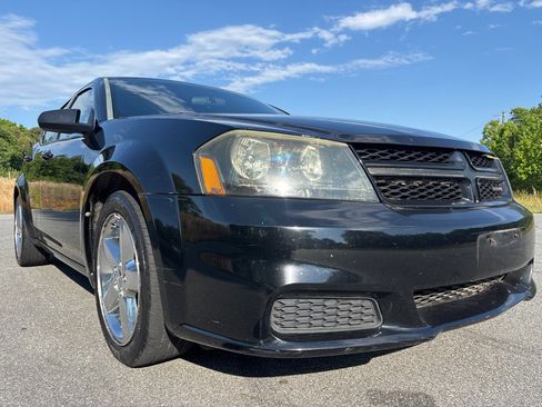Used 2013 Dodge Avenger SE FWD image 7