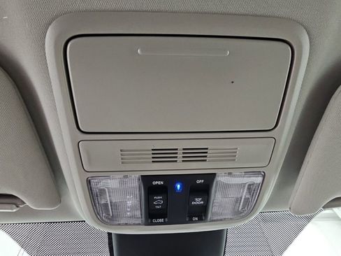 New 2026 Honda Odyssey EX-L image 23