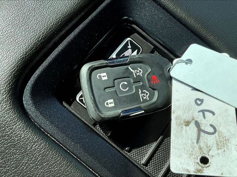 Used 2017 Chevrolet Tahoe Premier image 12